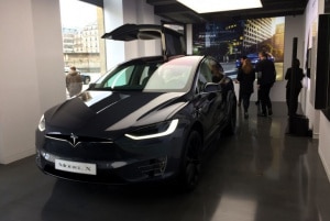 boutique tesla paris madeleine