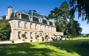 CHATEAU DE CHENNEVIERE