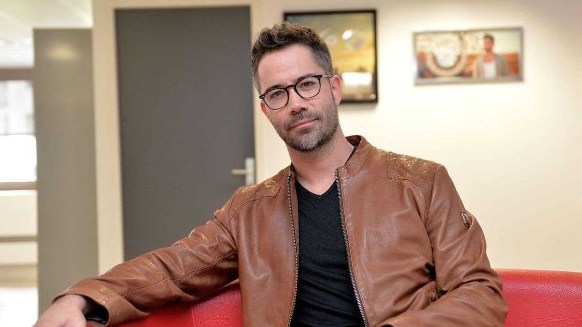 Emmanuel Moire et son compagnon
