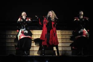 Madonna jumelles