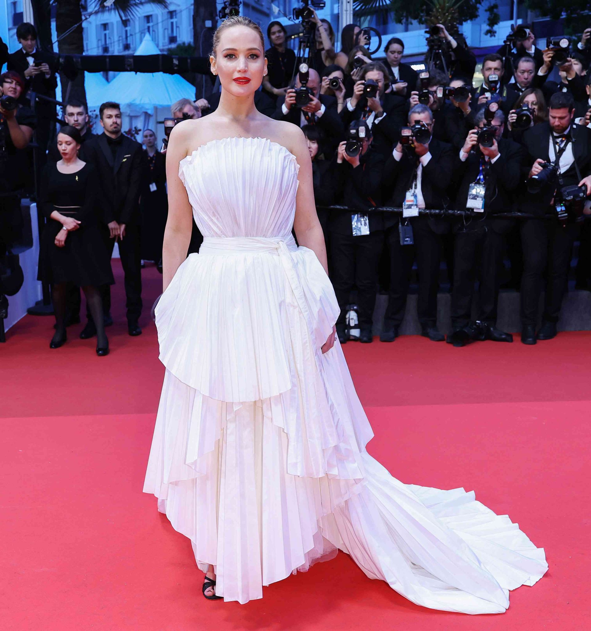 Jennifer Lawrence, qui lance sa marque de soins capillaires mes°